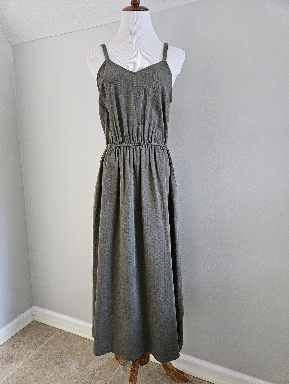 Universal Thread | Olive Green Dress